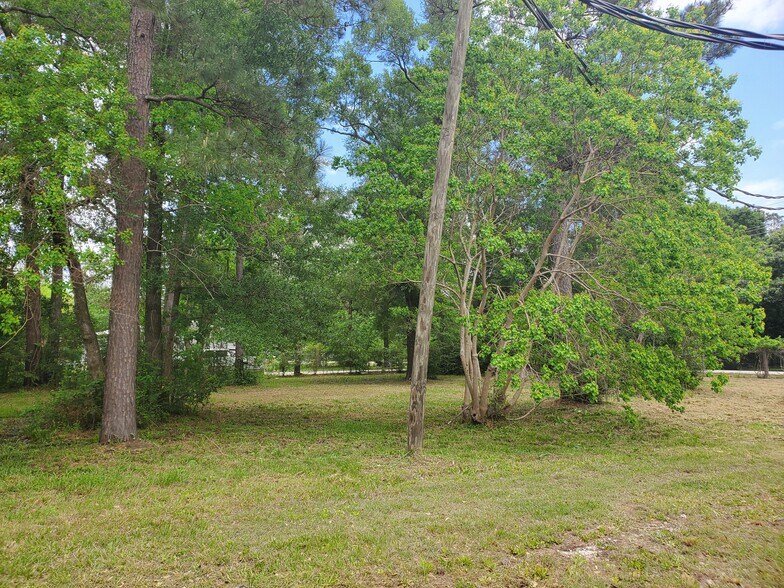 More Photos Of 1544 Jefferson Chemical Rd, Conroe Warehouse For Sale