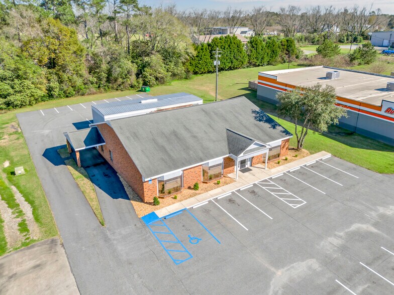 More Photos Of 1501 US Highway 19 S, Leesburg Office For Sale