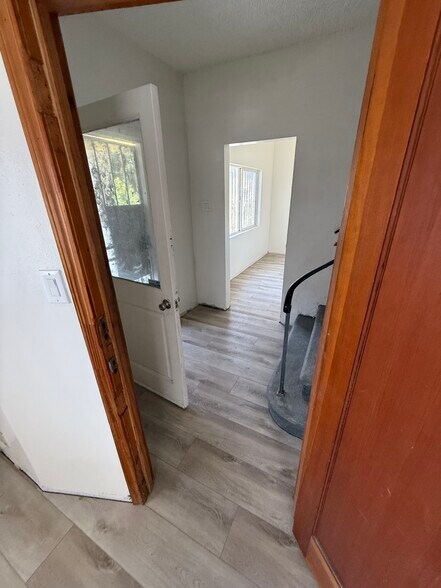 More Photos Of 8930 S Vermont Ave, Los Angeles Daycare Center For Lease