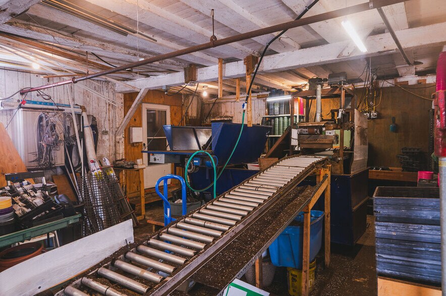 More Photos Of 2774 Oneida St, Sauquoit Specialty For Sale