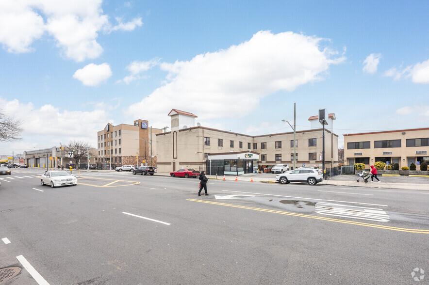 More Photos Of 153-95 Rockaway Blvd, Jamaica Hotel For Sale