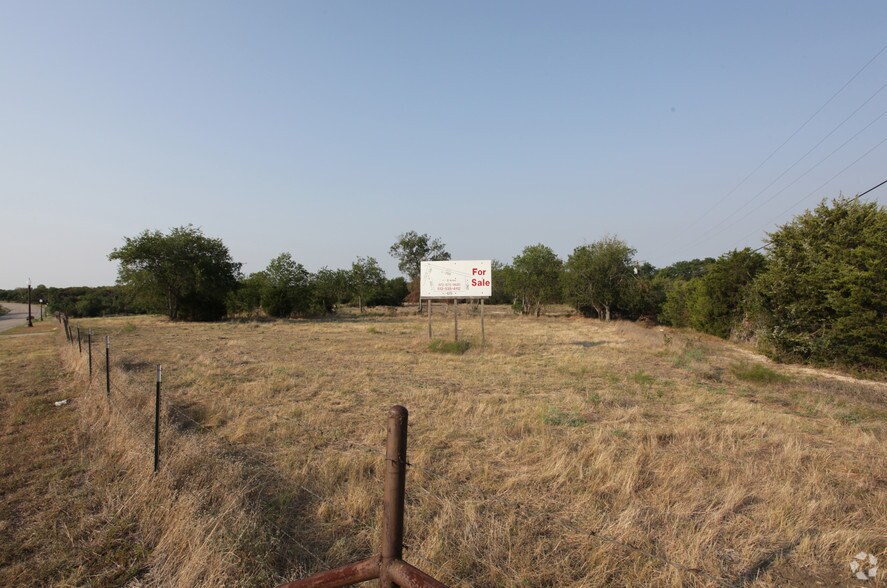 More Photos Of 1805 W Ennis Ave, Ennis Land For Sale