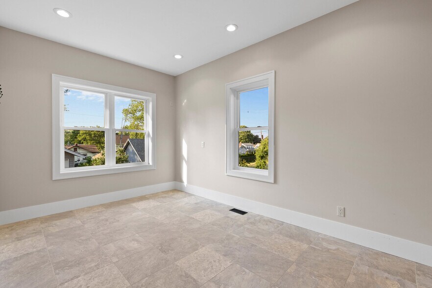 More Photos Of 62 Empire Blvd, Rochester Medical For Sale