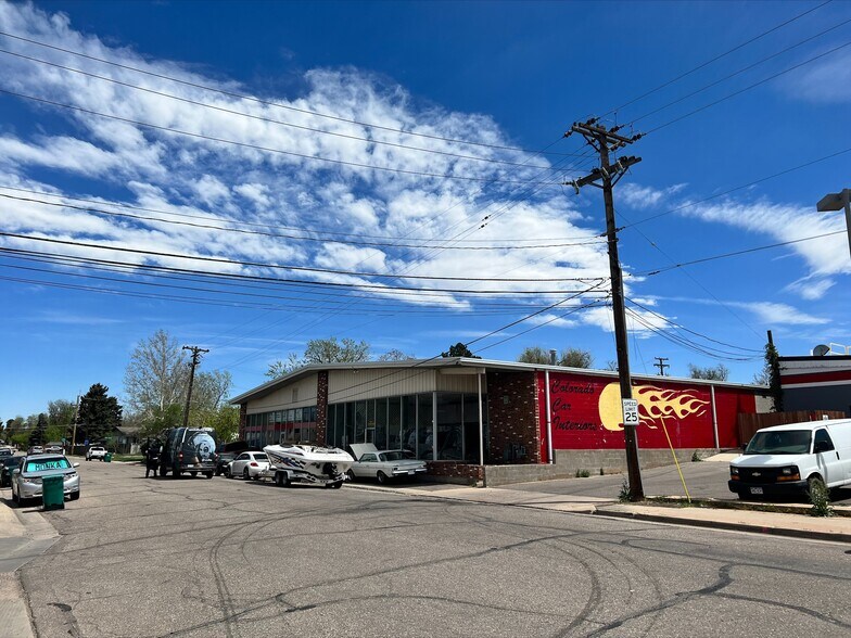 More Photos Of 50-60 E Chenango Ave, Englewood General Retail For Lease
