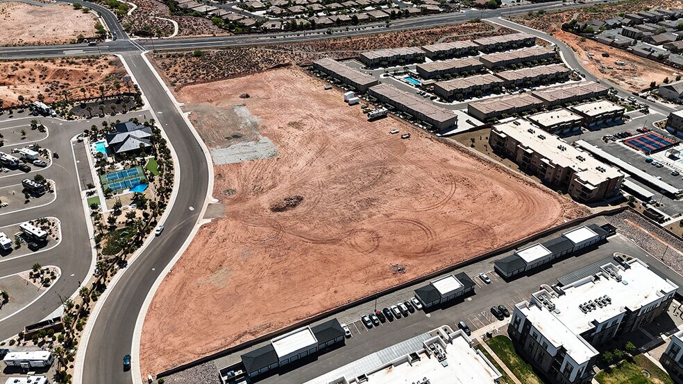 More Photos Of 1355 E Bluff View Dr, Washington Land For Lease