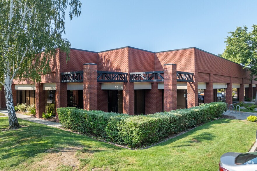 More Photos Of 5860 W Las Positas Blvd, Pleasanton Unknown For Lease