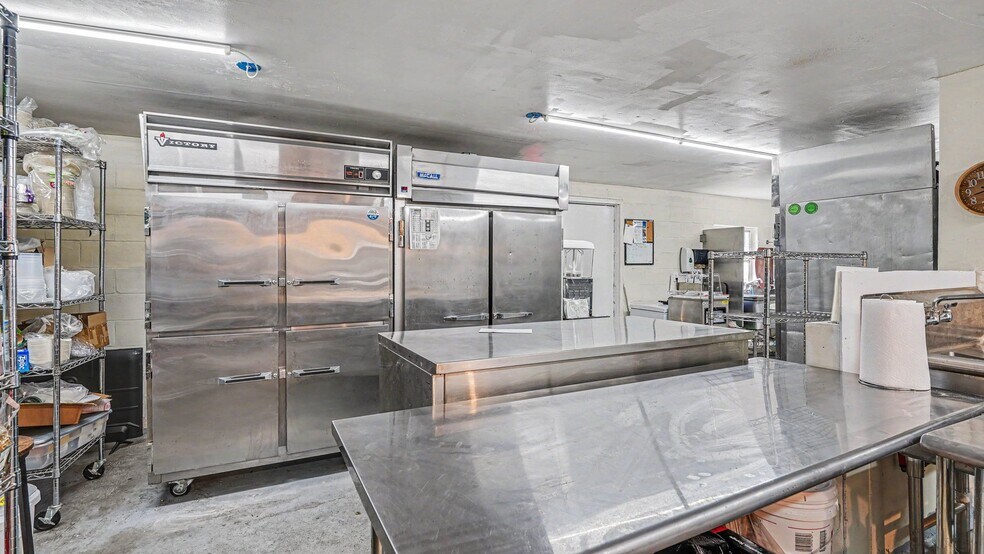 More Photos Of 430 #A 2nd Ave, Mayodan General Retail For Sale