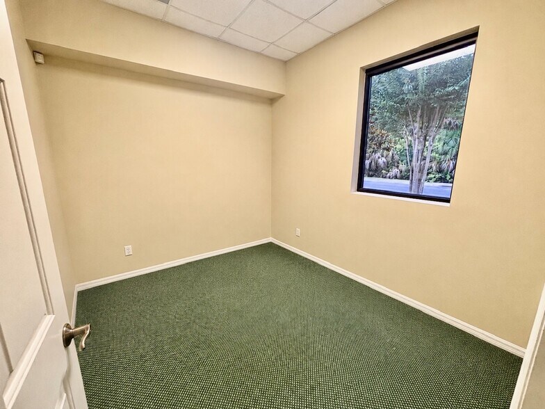 More Photos Of 796 Sanders Rd, Port Orange Light Manufacturing For Lease