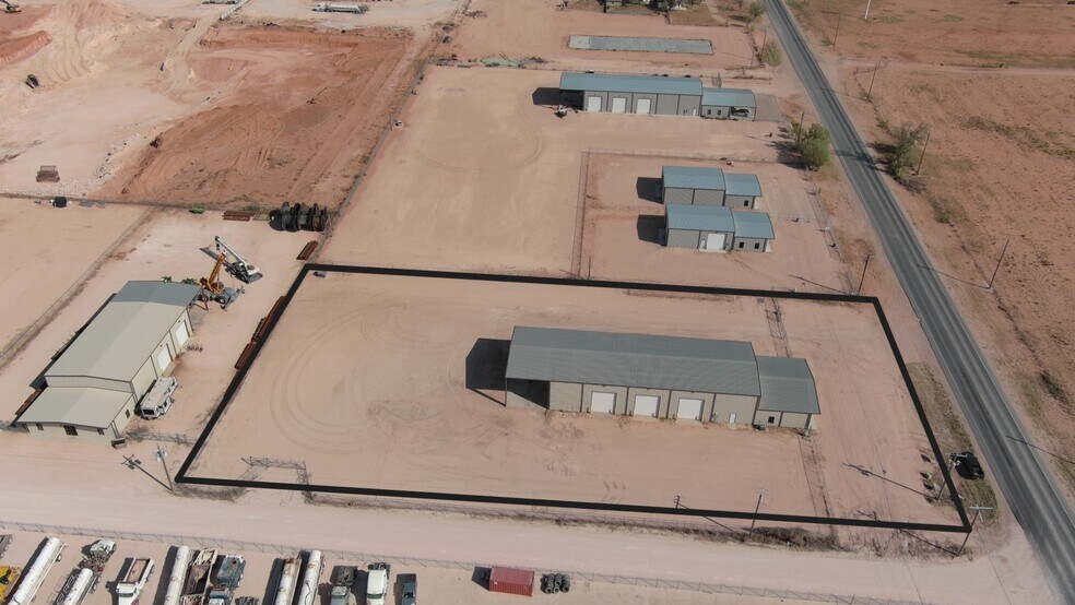 More Photos Of 6712 FM 715, Midland Warehouse For Lease