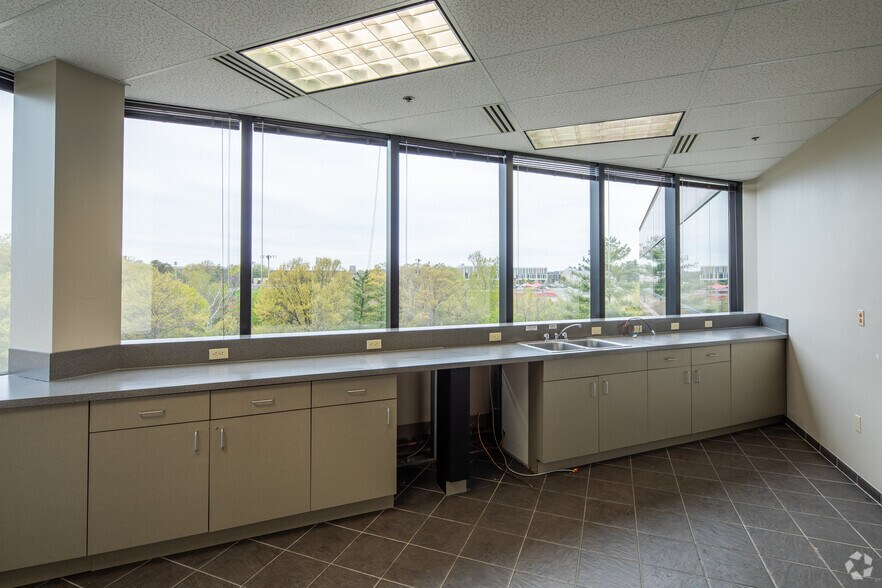 Photo of 4th Floor Ste 400