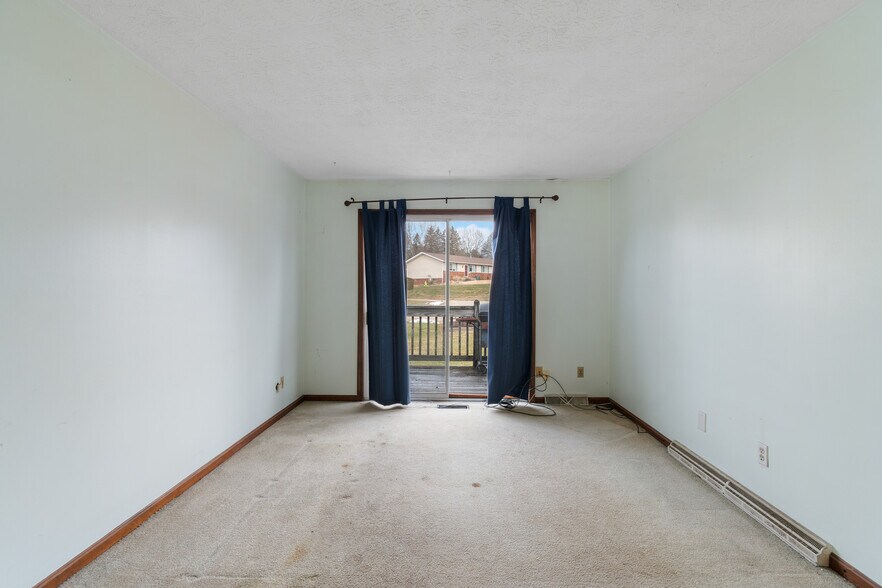 More Photos Of 4542 Camelot Cir, Uniontown Multifamily For Sale