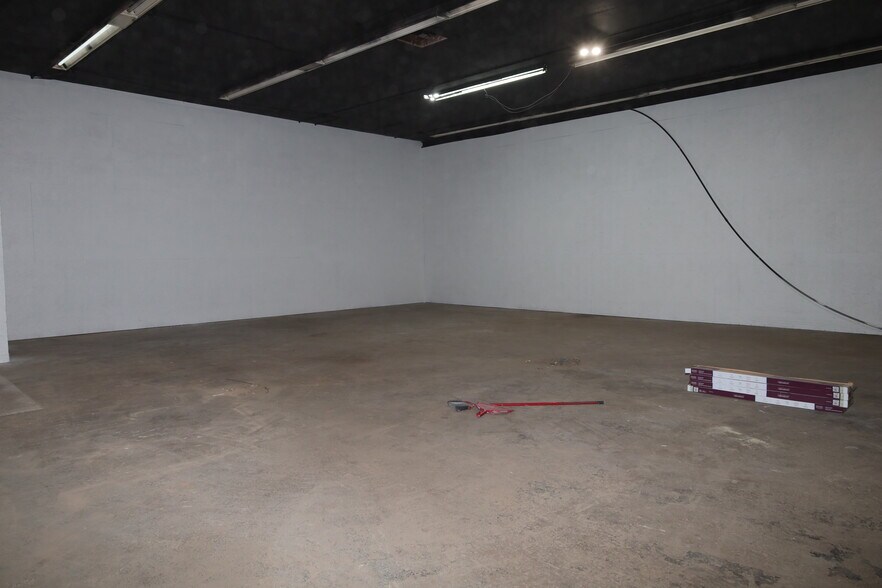 More Photos Of 6071 Branch Hill Guinea Rd, Milford Warehouse For Lease