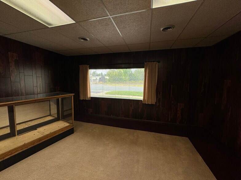 More Photos Of 266 E Main St, Marcellus Office For Sale