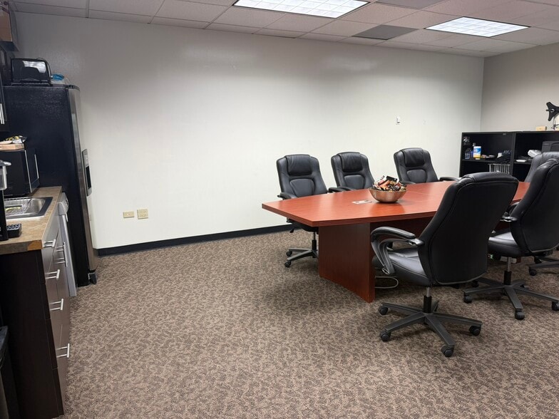 More Photos Of 6080 Greenwood Plaza Blvd, Greenwood Village Office For Lease