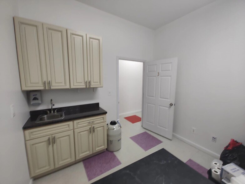 More Photos Of 3703 92nd St, Jackson Heights Storefront Retail Office For Lease
