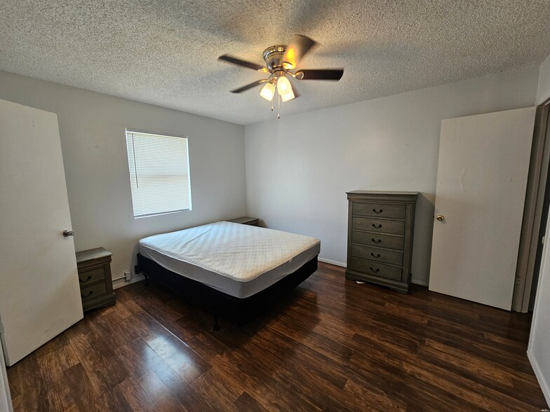 More Photos Of 708 N Fifth St, Carlsbad Apartments For Sale