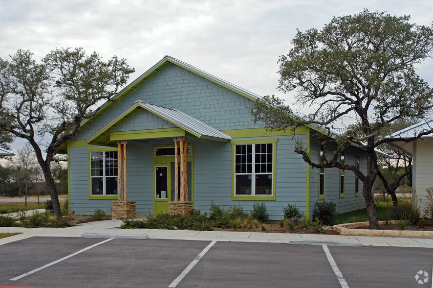 More Photos Of 800 Crystal Falls Pky, Leander Medical For Sale