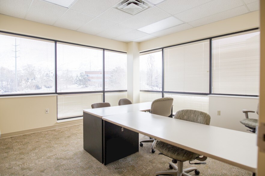 More Photos Of 1100 Country Hills Dr, Ogden Office For Lease