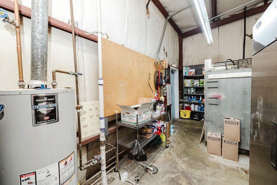 More Photos Of 2206 E 101st St N, Valley Center Specialty For Sale