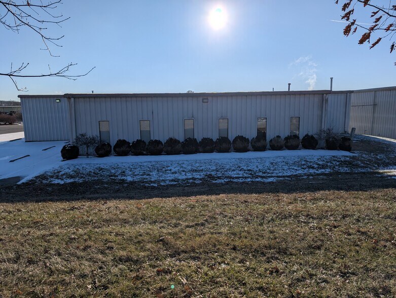 More Photos Of 4085 Pepperell Way, Dublin Distribution For Sale