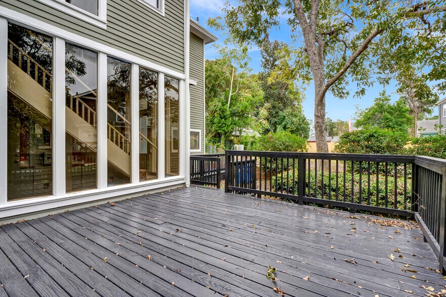 More Photos Of 708 Market St, Wilmington Apartments For Sale