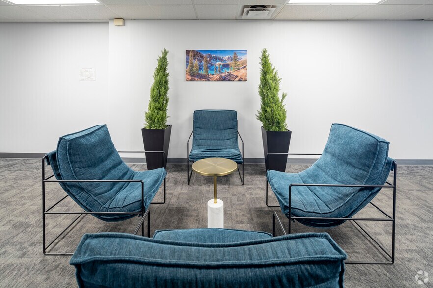 More Photos Of 4735-4795 Leyden St, Denver Warehouse For Lease