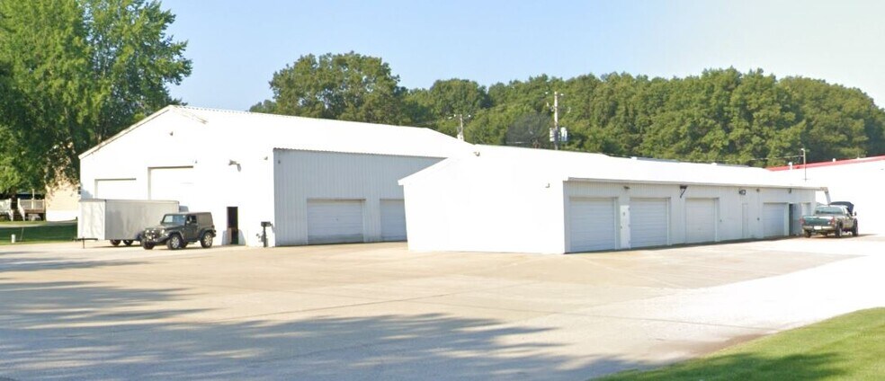 More Photos Of 3011-B S Mill Iron Rd, Muskegon Warehouse For Lease