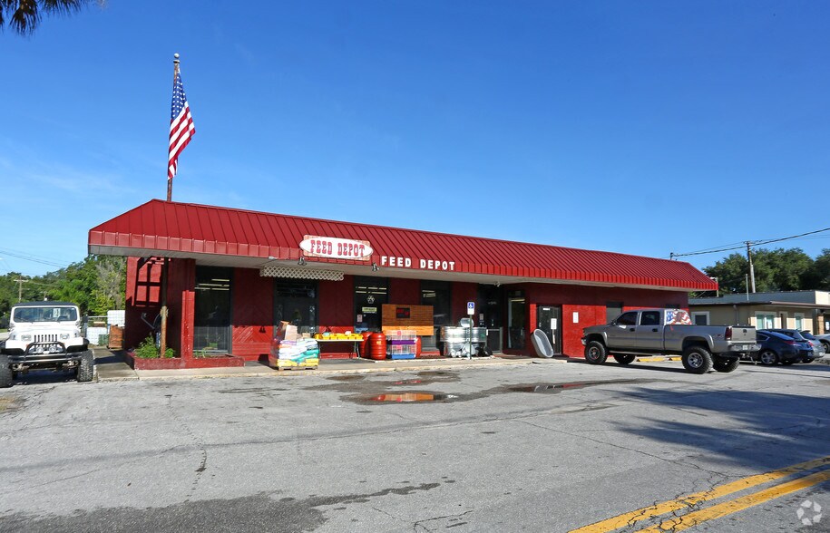 More Photos Of 19002 SW 1st St, Lutz Freestanding For Lease