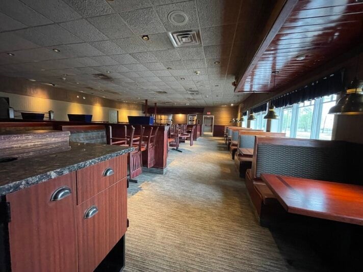 More Photos Of 2820 I-10 E, Beaumont Restaurant For Lease