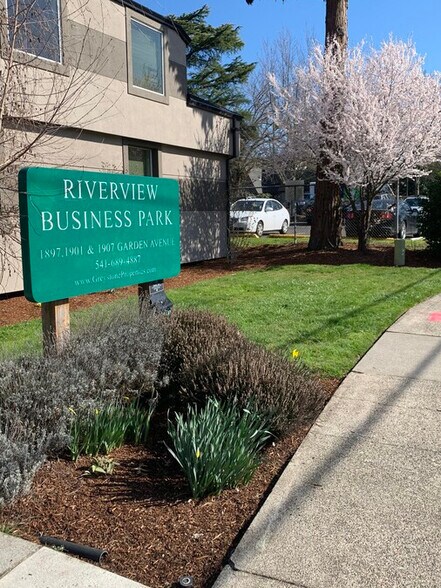 More Photos Of 1901 Garden Ave, Eugene Coworking Space