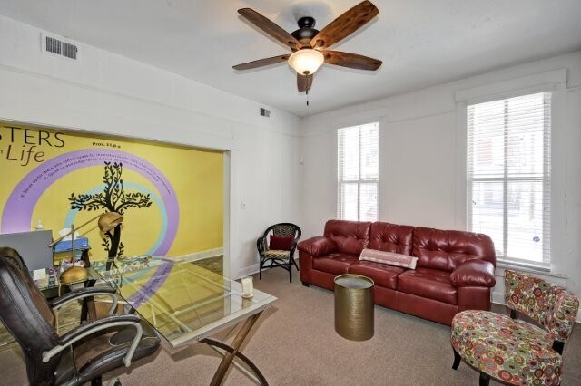 More Photos Of 1143 S 6th St, Louisville Office For Sale