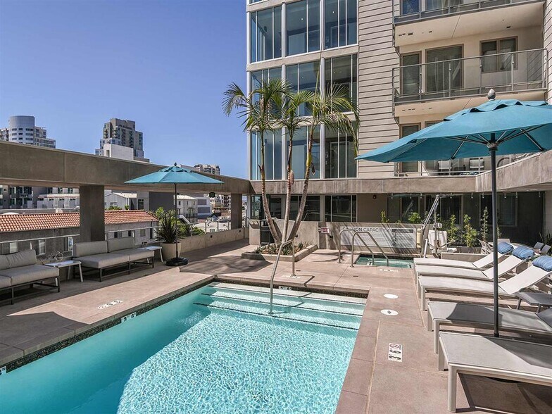 More Photos Of 1110 F St, San Diego Apartments For Lease