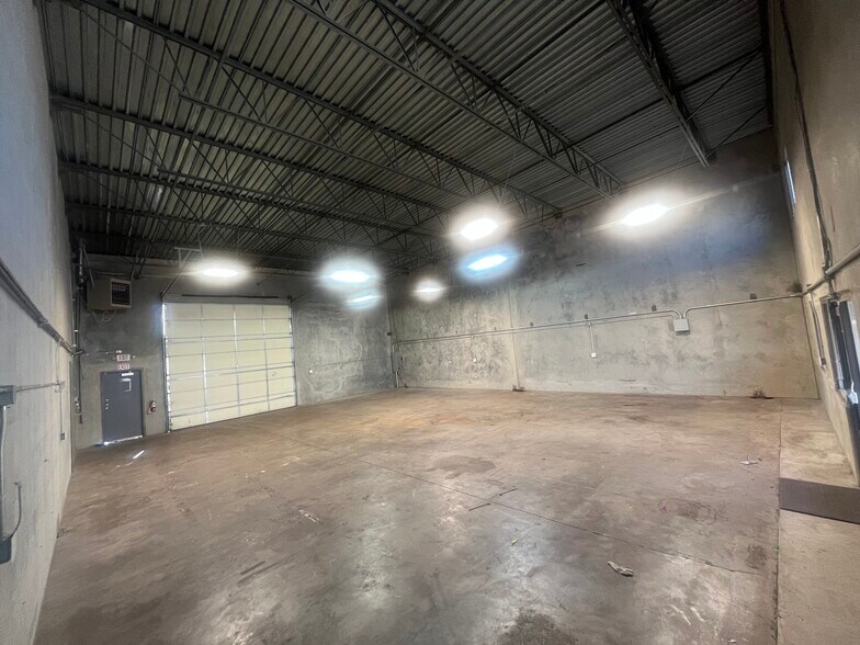 More Photos Of 1950 S 900 W, Salt Lake City Manufacturing For Lease