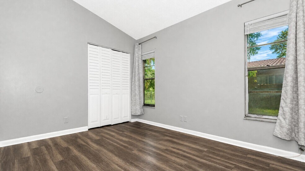 More Photos Of 11281 NW 39th St, Coral Springs Multifamily For Sale