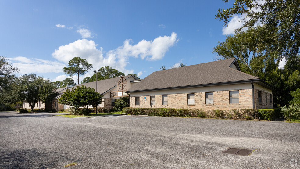 Primary Photo Of 5218 Jammes Rd, Jacksonville Medical For Lease