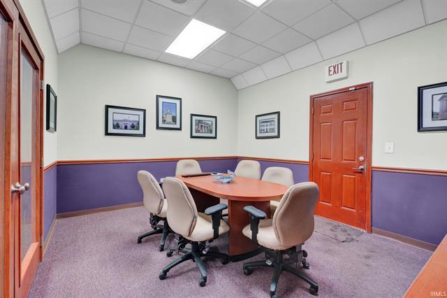 More Photos Of 2359 16th St, Bedford Office For Sale