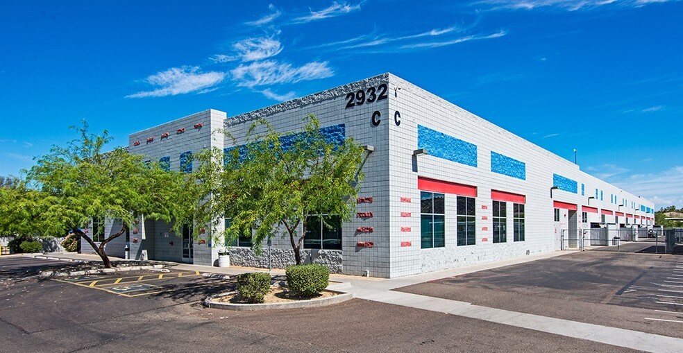 More Photos Of 2932 W Deer Valley Rd, Phoenix Service For Sale