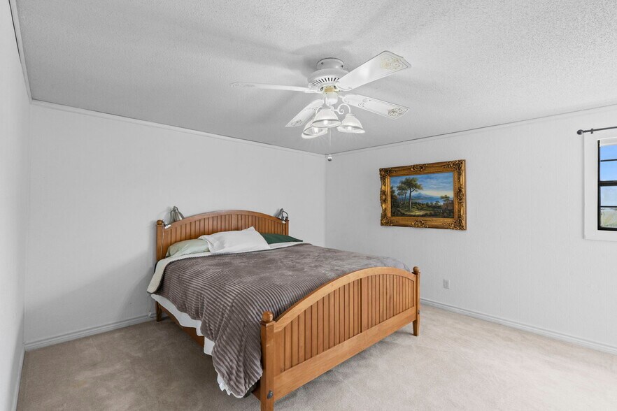 More Photos Of 3345 E Austin St, Giddings Land For Sale
