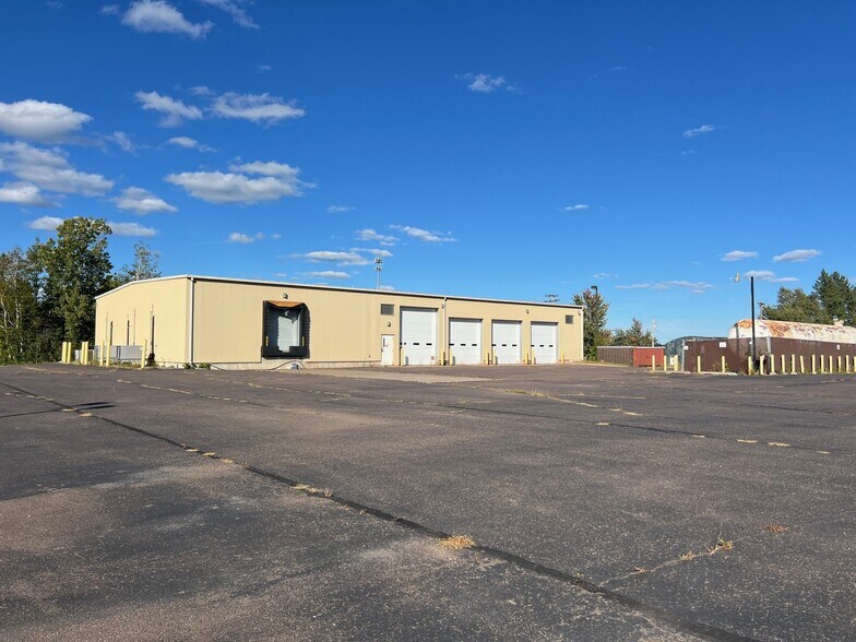 More Photos Of 5 Jay Cooke Rd, Esko Industrial For Sale