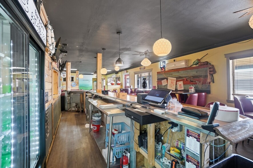 More Photos Of 15641 Oh-235, Belle Center Freestanding For Sale