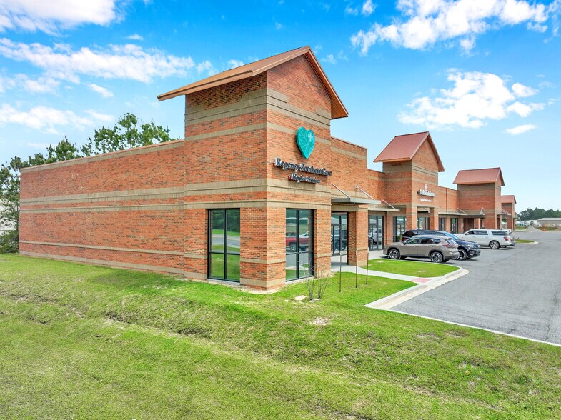 More Photos Of 143 US Highway 319 S, Moultrie Storefront For Sale