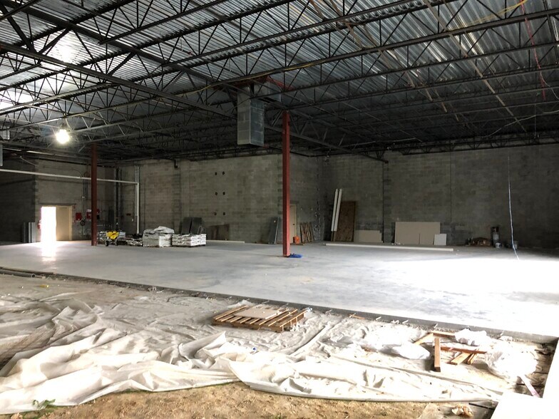 More Photos Of 11409 Ocean Gateway, Berlin Unknown For Lease