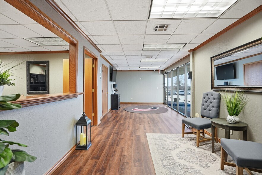 More Photos Of 14220 S Meridian Ave, Oklahoma City Warehouse For Sale