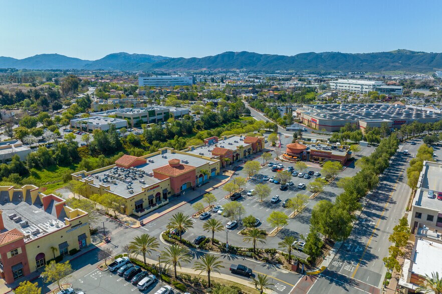 More Photos Of 41493 Margarita Rd, Temecula Unknown For Lease