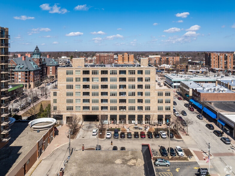 More Photos Of 2-18 S Dunton Ave, Arlington Heights Apartments For Sale