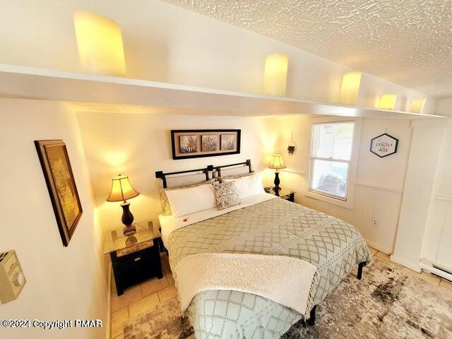 More Photos Of 2735 PA-390, Canadensis Hospitality For Sale