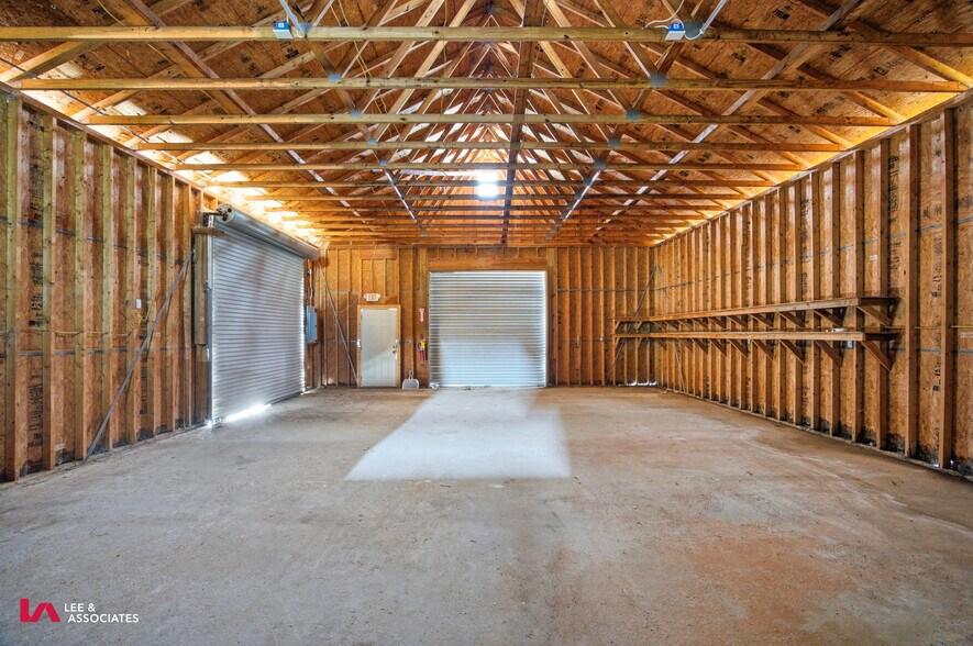More Photos Of 9135 S Main St, Jonesboro Light Manufacturing For Sale