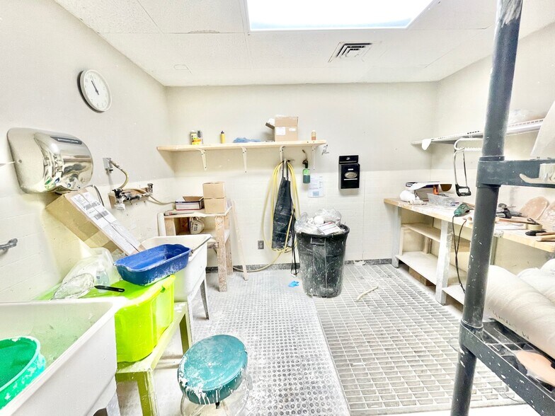 More Photos Of , Merrillville Office For Sale