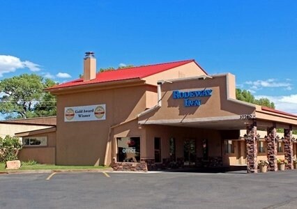 Primary Photo Of 37760 US Highway 50, Gunnison Hotel For Sale