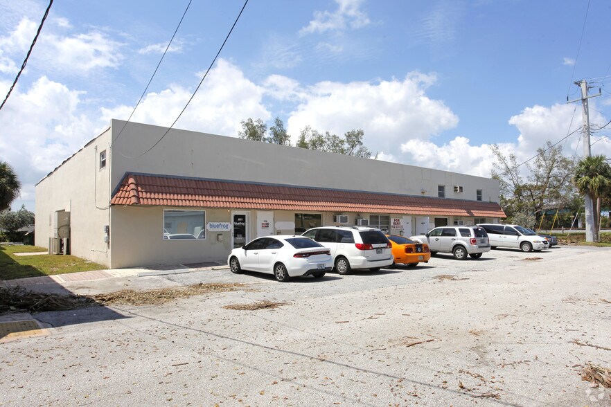 Primary Photo Of 37-53 NE 1st Ter, Deerfield Beach Warehouse For Lease